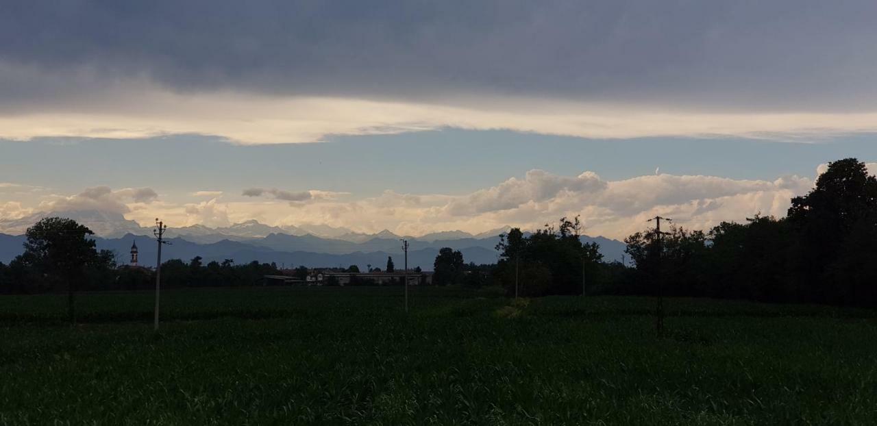 Az.Agr.Cascina Moretta Momo Exterior foto